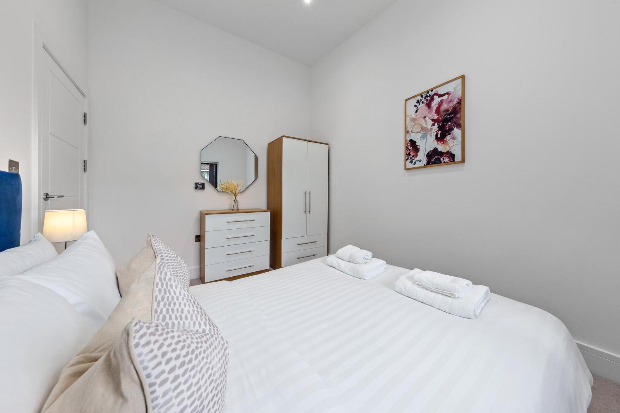 Sercasa - Appletree Court - Kingston Kingston upon Thames  Room photo